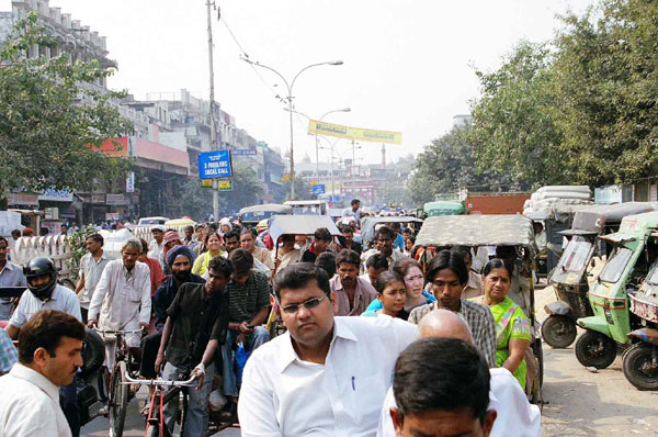 Delhi - traffic wide