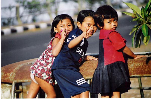 bali - 3 girls